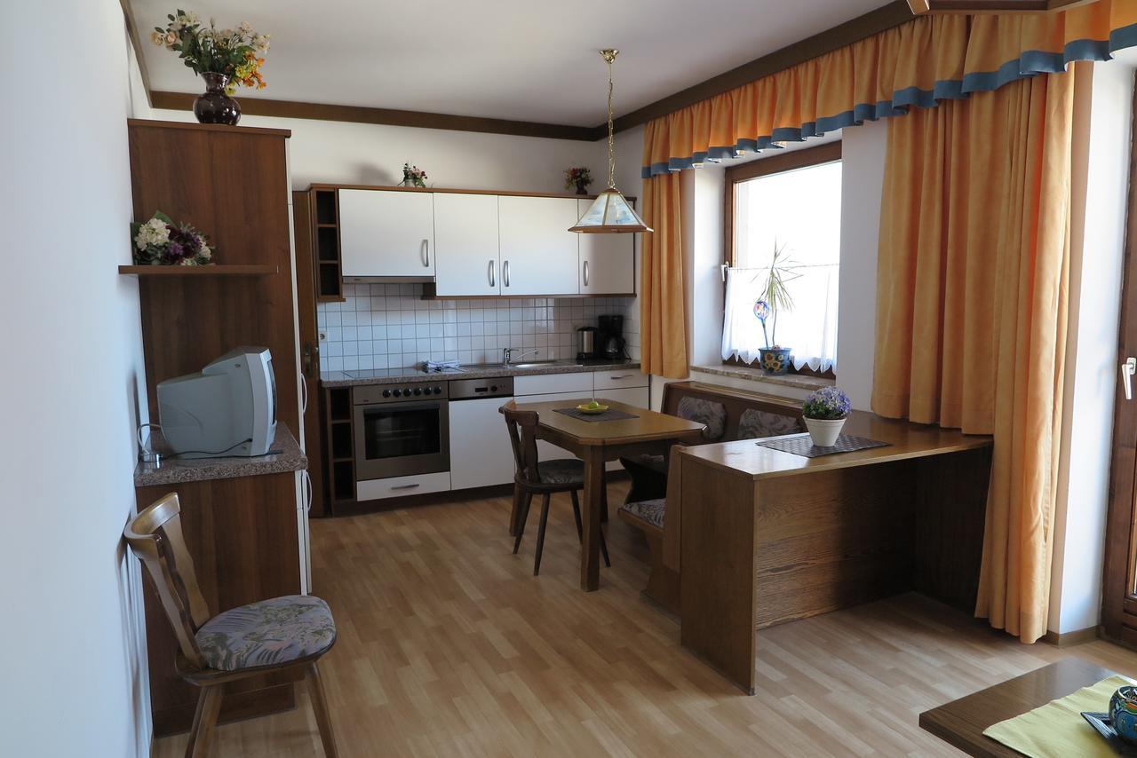Haus Enzian Apartment Sankt Johann im Pongau Cameră foto